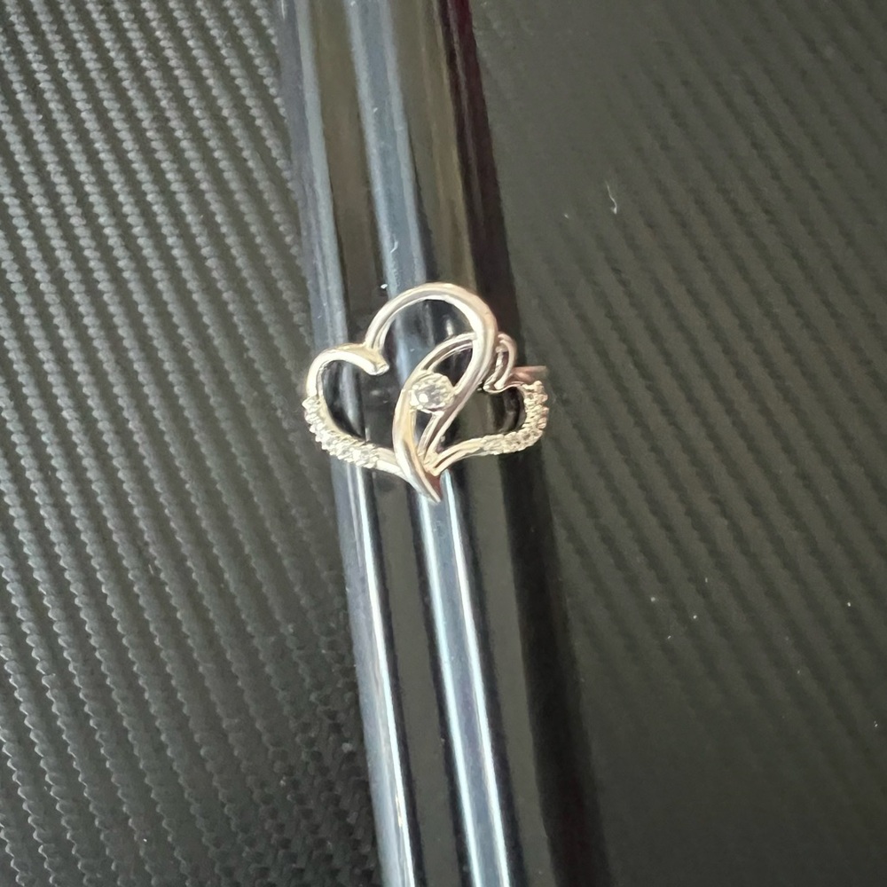 Avon Ring Sterling Silver Hearts Intertwined size 7